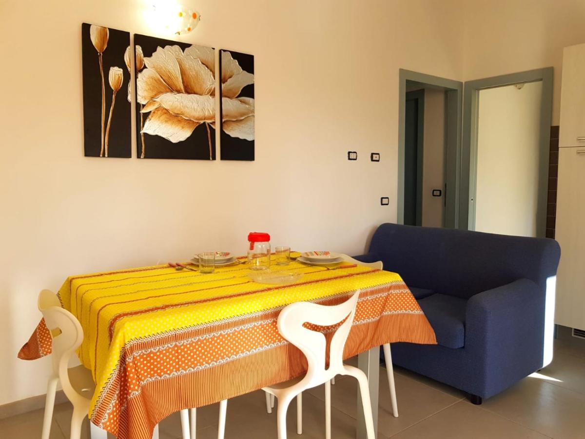 Apartamento Borgo San Giorgio Àrbatax Exterior foto